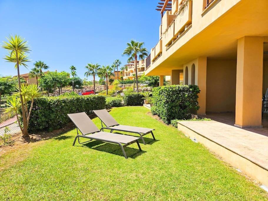 Hacienda Del Senorio De Cifuentes Apartment Estepona Exterior photo